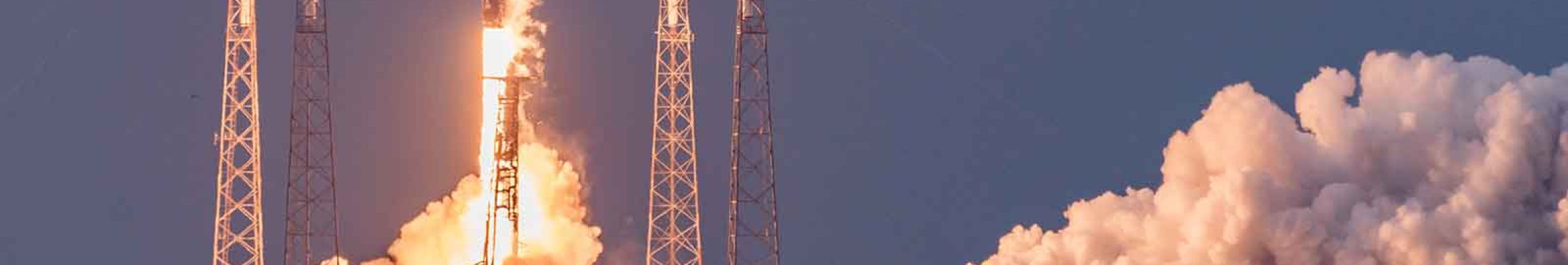 Drake-Plastics-Spacecraft-Industry-13a-spaceX-falcon-9-1-Banner